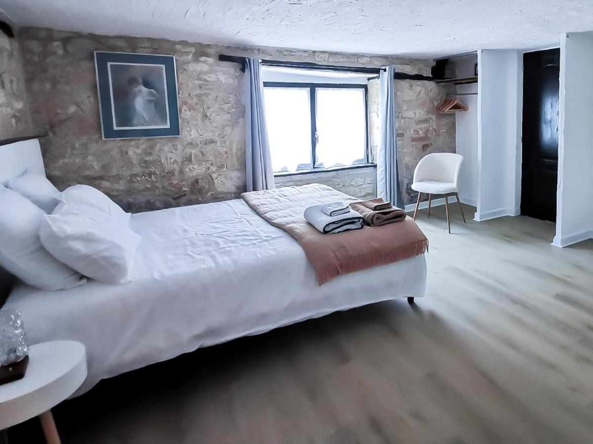 Les Chambres Du Roc Le Roc Екстер'єр фото